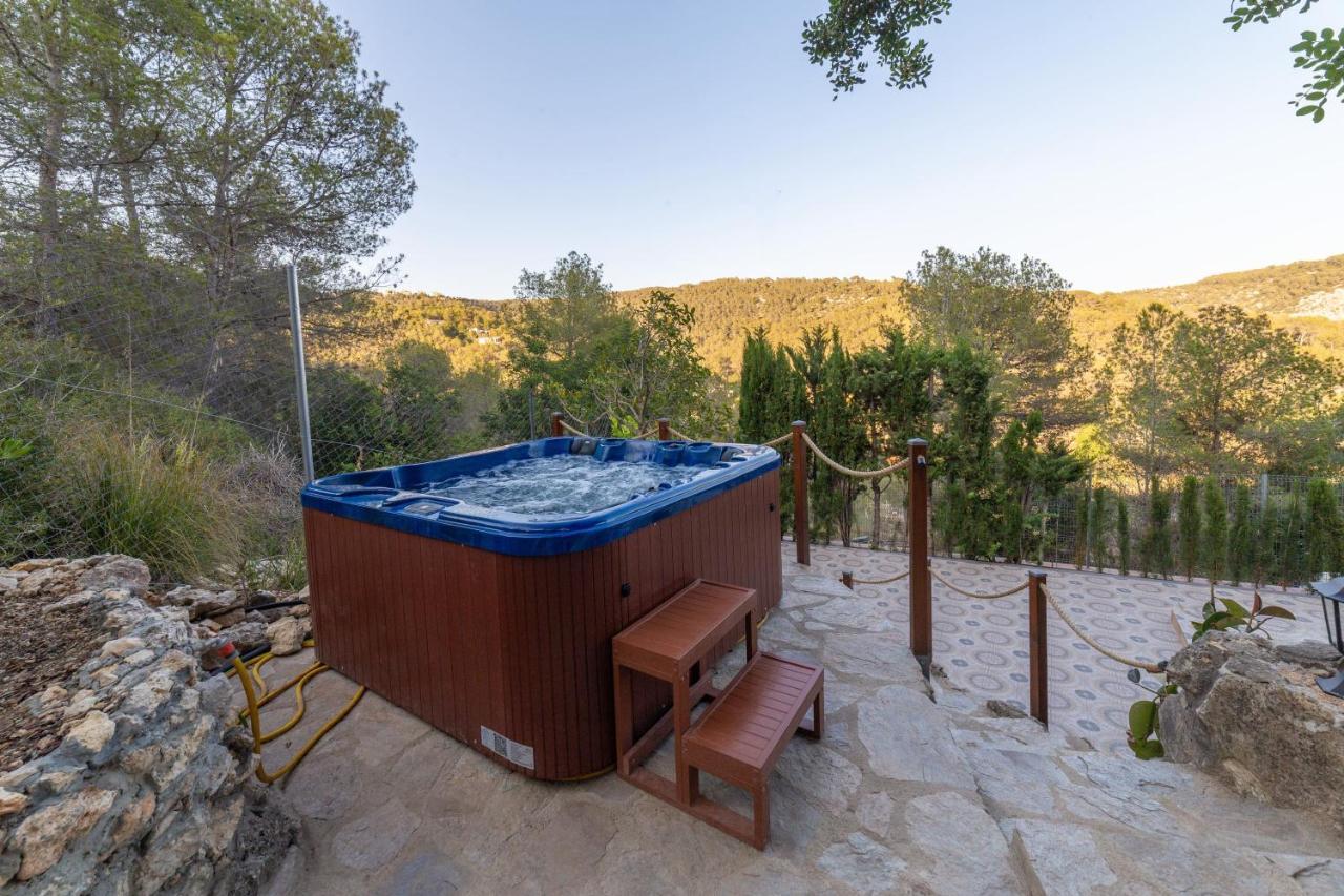 Villa Silom House Sant Pere De Ribes Exterior foto