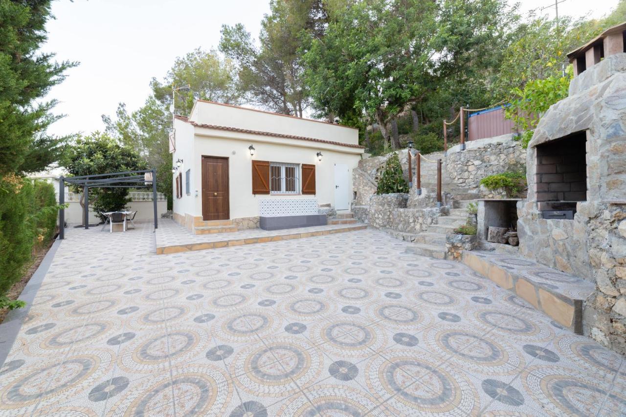 Villa Silom House Sant Pere De Ribes Exterior foto